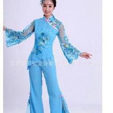 套裝服飾批發(fā)全攻略 廠家、價格與市場洞察